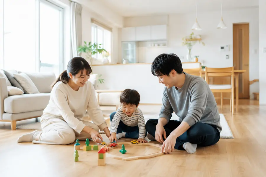 子どもがのびのび遊べるリビング